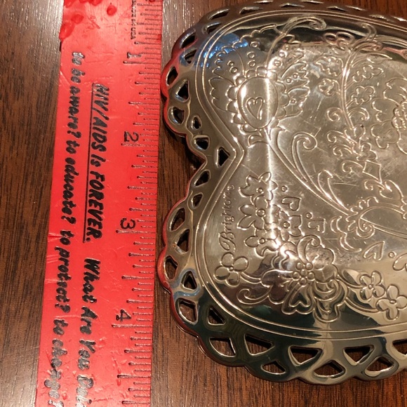 Brighton VANITY FAIR GARDEN HEART retired trinket dish - Picture 13 of 16